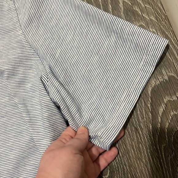 5 for $15 sale**Men’s Button Down Polo - Picture 3 of 3